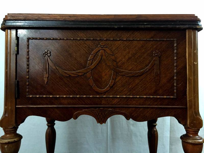 lot 3 image: Spectacular Working Antique Vintage Federal Style Carved Wood Bow Front Cabinet National Graybar R40 Sewing Machine Fluted Turned Legs