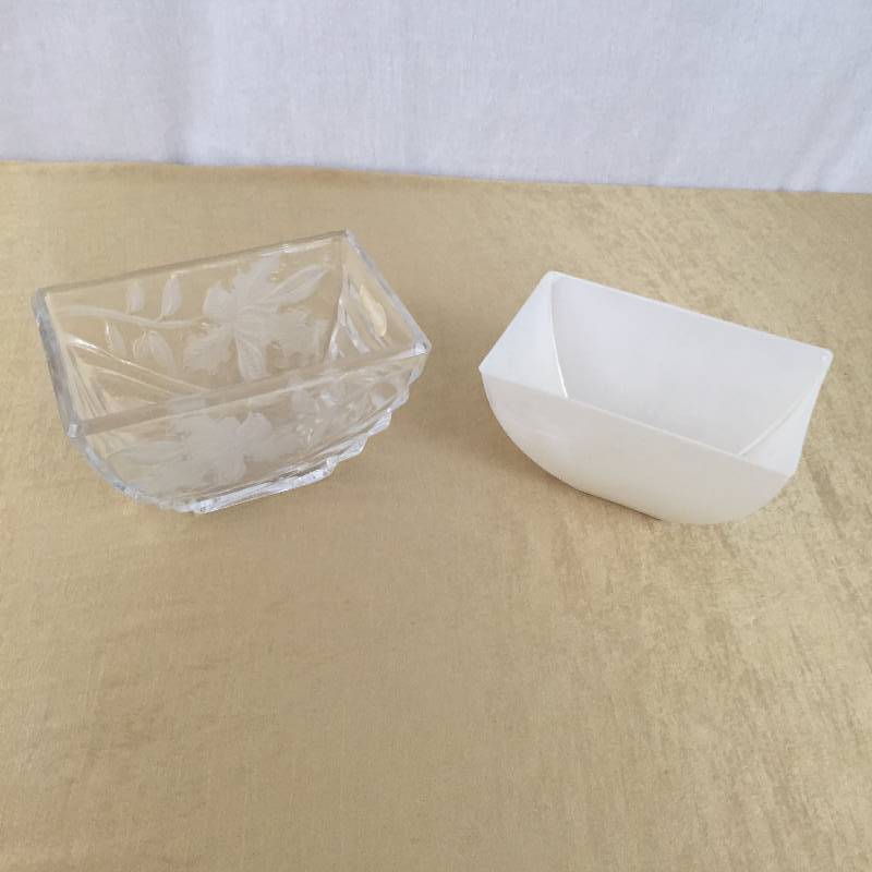 lot 16 image: 1989 24% PBO Lead Crystal West Germany Vintage Rectangle Vase Planter Bowl Frosted Etched Iris FTD Includes RARE White Insert