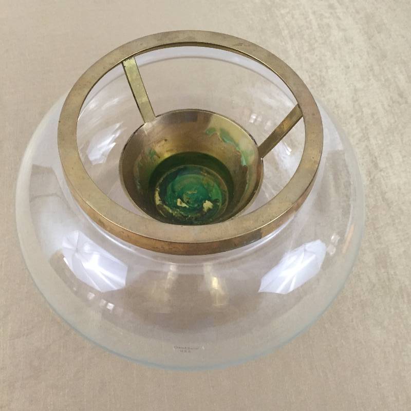 lot 23 image: Large Vintage Crate & Barrell Brass Glass Floating Votive Candle Holder Bowl