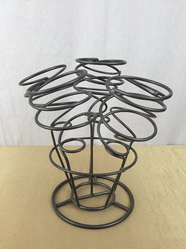 lot 35 image: Twisted Wine Rack Black Heavy Wrought Iron Scrolled Table Top or Floor Stand holds 6 bottles