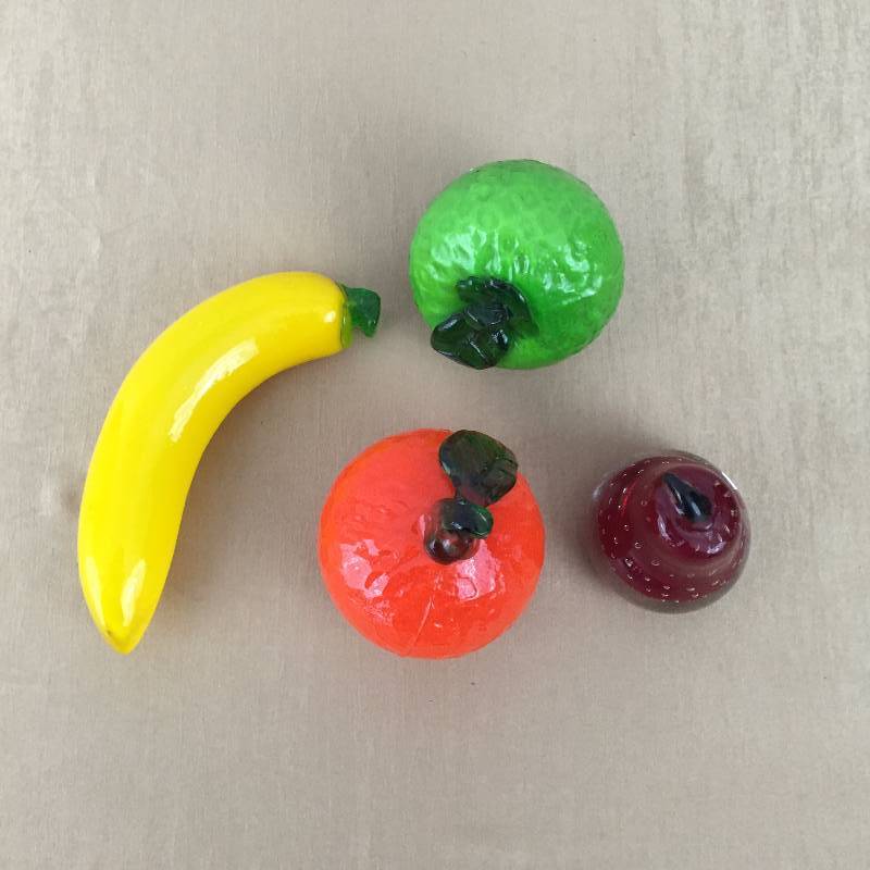 lot 48 image: Vintage Heavy Quality Art Cased Glass Fruit Murano Style Apple Orange Banana Pear - Red Pear is Heavily Cased with Controlled Bubbles