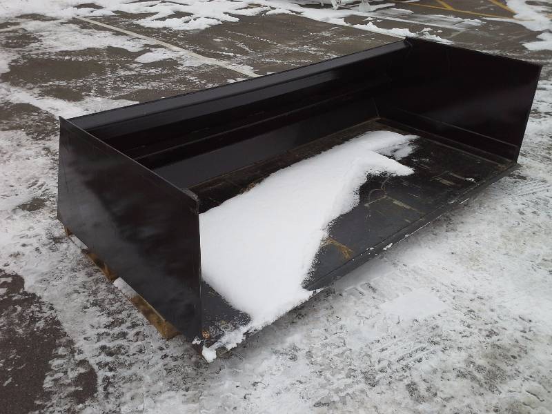8 Skid Steer Snow Bucket (Quick Attach)