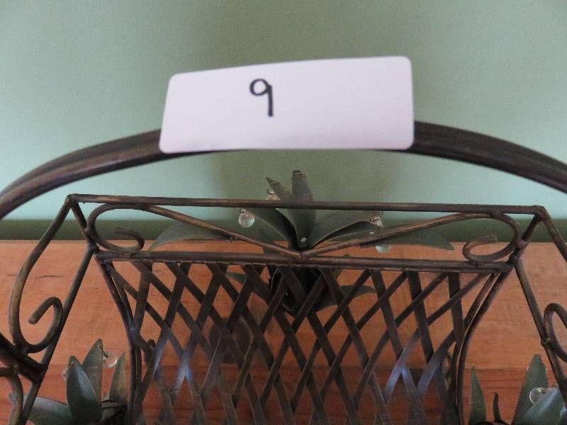 metal magazine rack