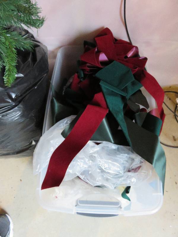 Christmas Garland and Bows