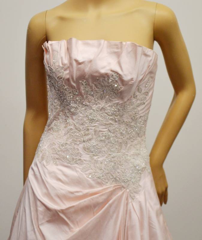 lot 15 image: Maggie Sottero Haute Coutoure  Pink Bridal Gown