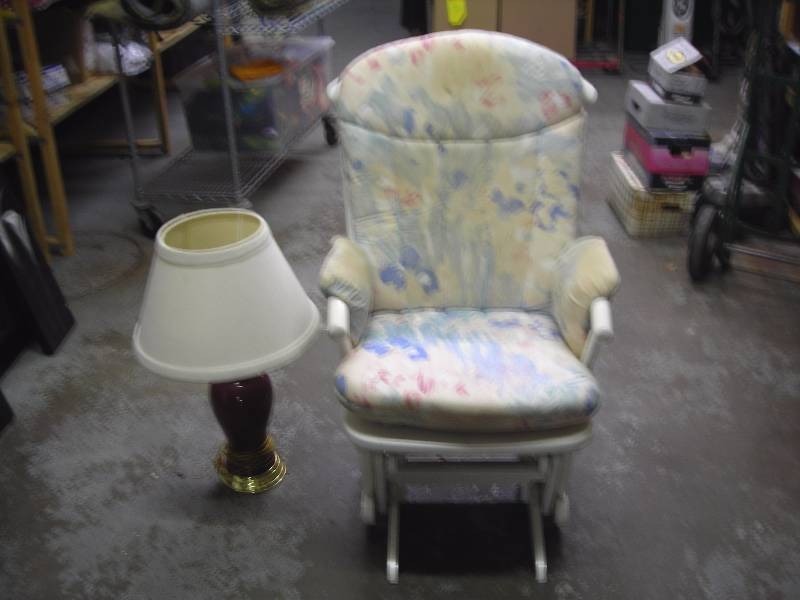Floral Print Glider & Ginger Jar Lamp 32 Tall