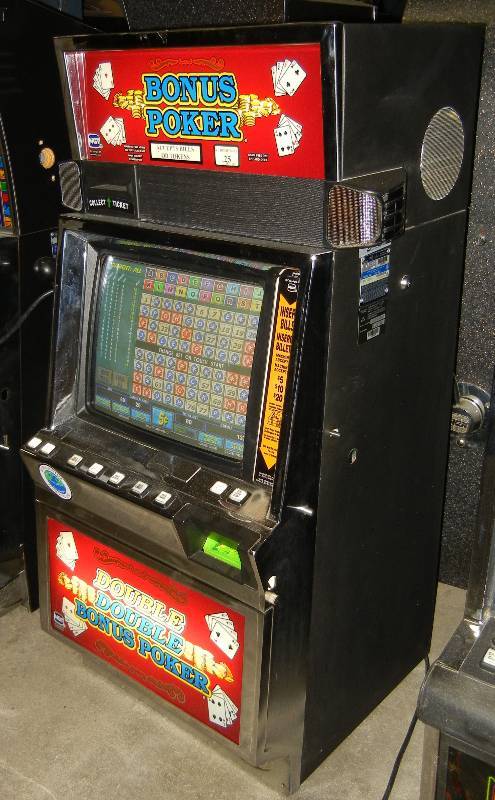 lot 1005 image: IGT GAMEKING MULTI-GAME POKER VIDEO SLOT MACHINE