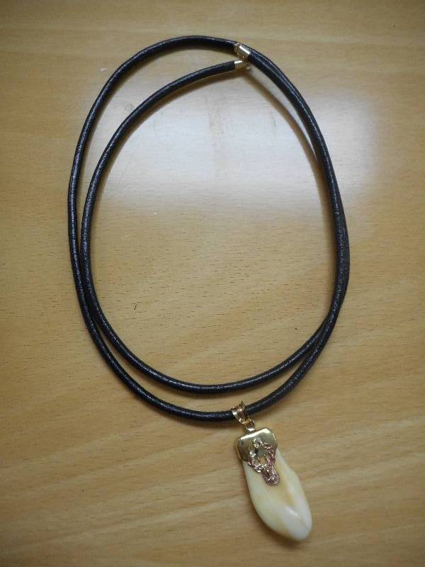 1 Elk Tooth Ivory Pendant, 14kt Ros...