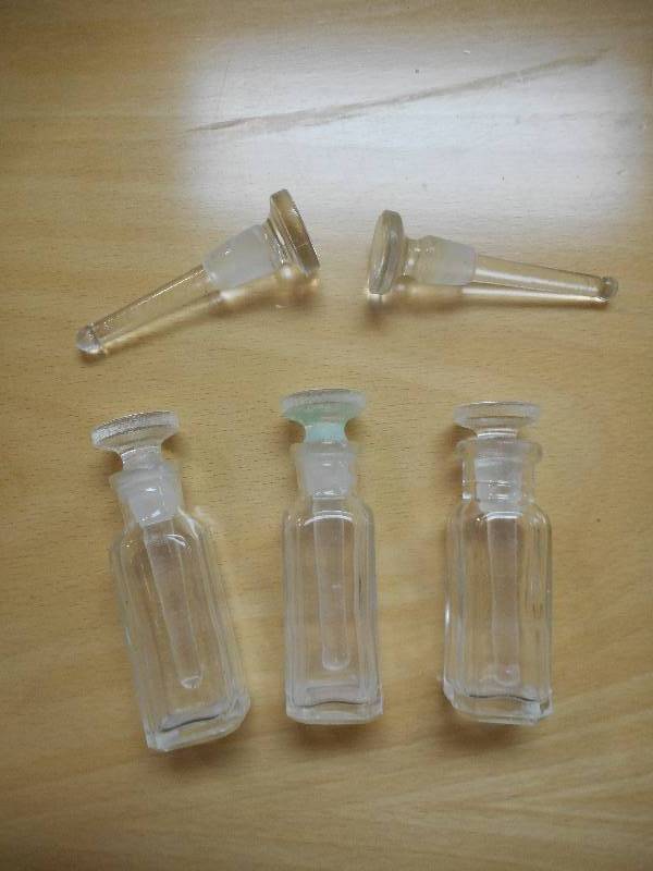 Antique Glass Bottles For Powder Ch...