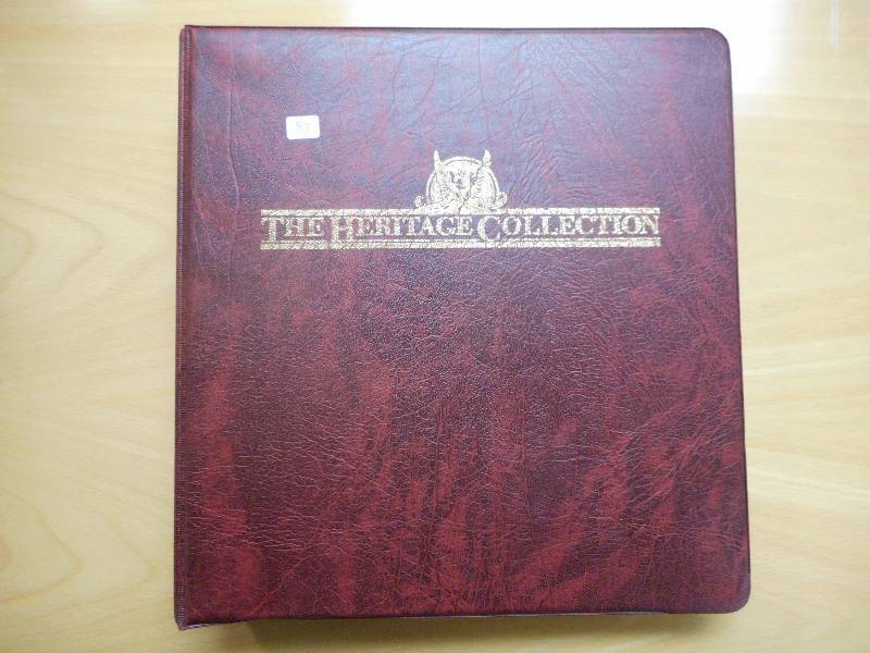 1 Album with all kinds of US stamps...