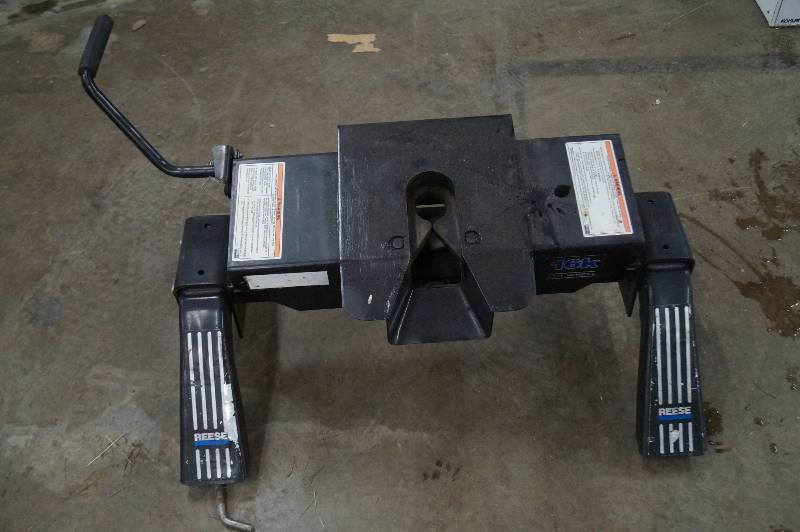 Reese 5th Wheel Hitch