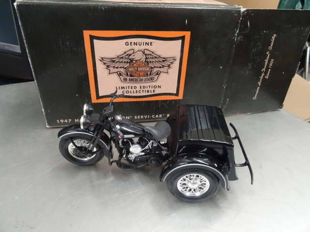 lot 32 image: 1947 Harley Servicar Bank 112 Scale