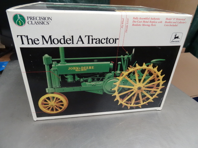 lot 40 image: John Deere Model A Precision Series