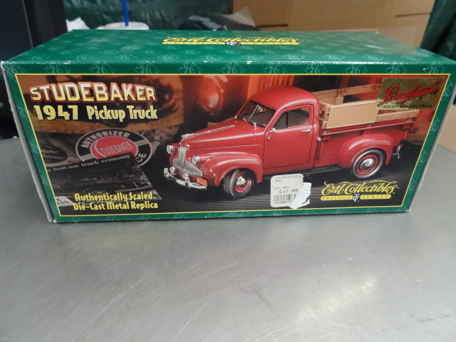 lot 100 image: Leinen Kugels 1947 Studebaker Pickup