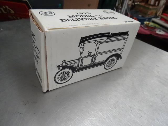 lot 108 image: Leinen Kugels 1913 Model T Delivery