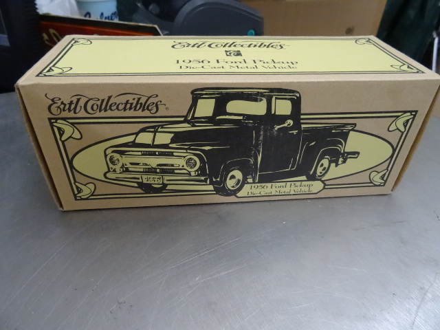 lot 110 image: Leinen Kugels 1956 Ford Pick Up