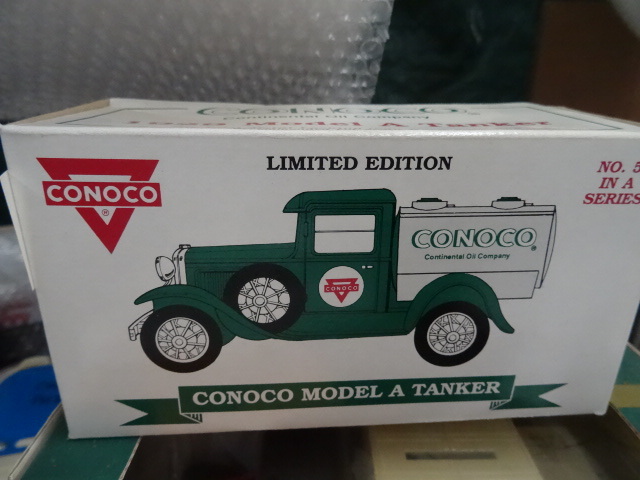 lot 153 image: 1929 Conoco Limited Edition
