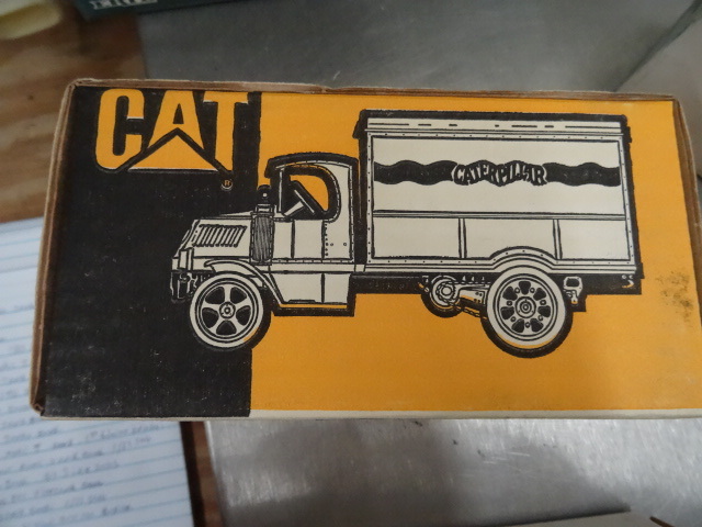 lot 155 image: Cat 1929 Mack Delivery Truck Bank