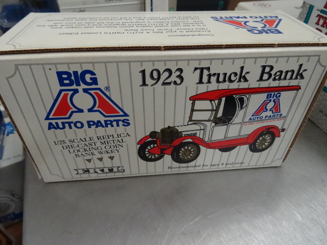 lot 212 image: Big A Auto Parts 125 Scale 1923 Truck