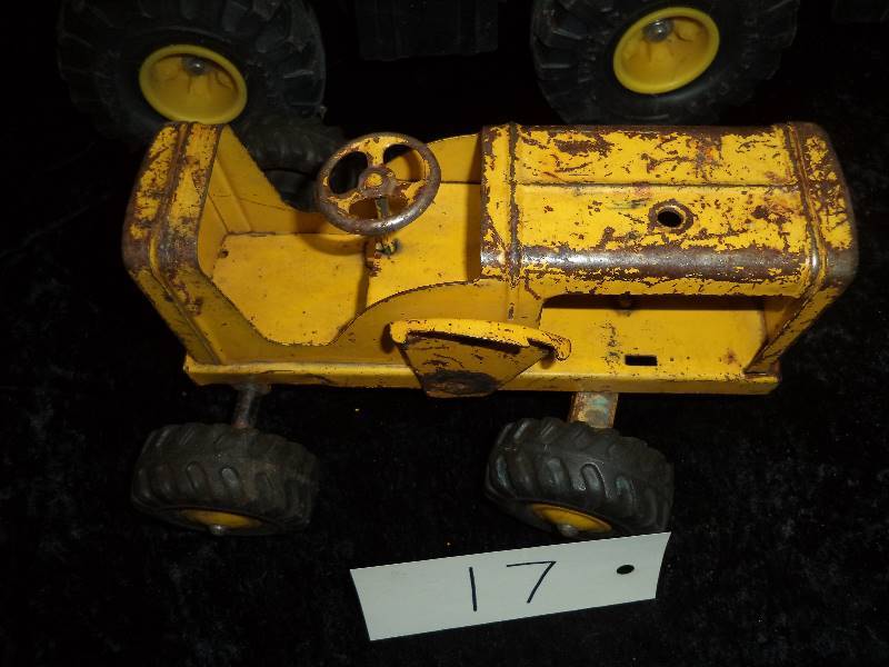 Louis Marx Lumar Hi Lift Loader & TONKA Dump Truck