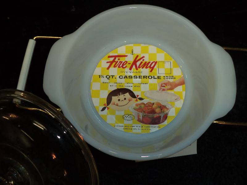 Anchorglas Fire-King Casserole - New