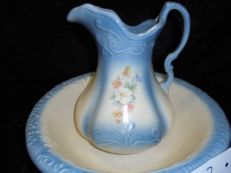 IronStone USA Wash Basin & Pitcher