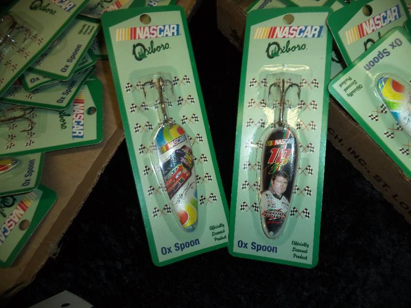 35 NASCAR Dare Devil Fishing Lures