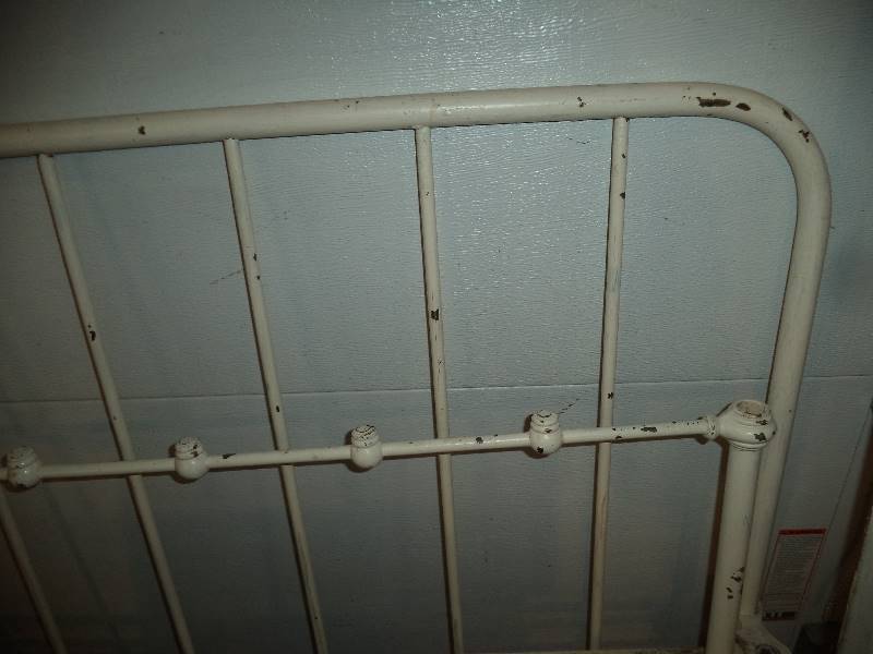 Vintage Iron Headboard & Footboard, Cream