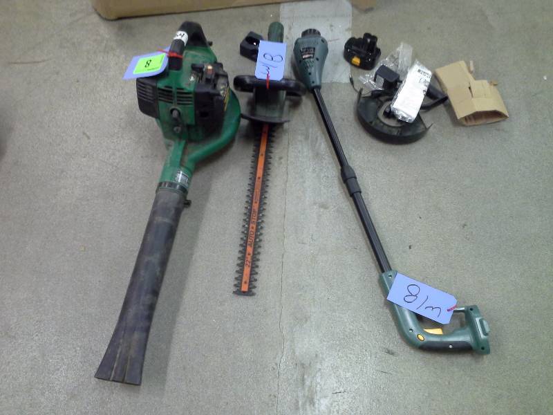 Miscellaneous lot of lawn tools