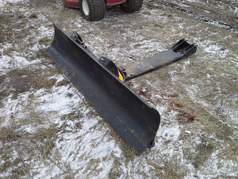 lot 14 image: ATV Snow Plow