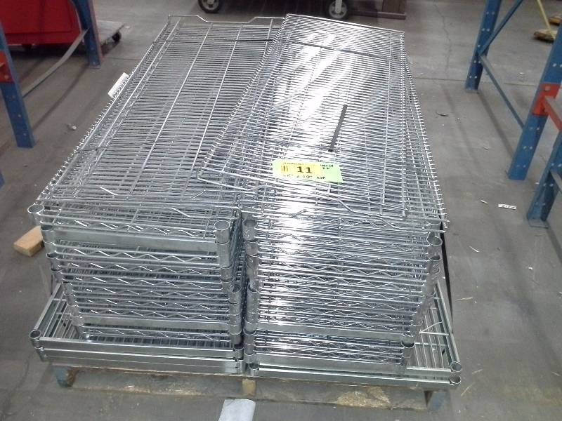 Metro Cart shelving, assorted pieces