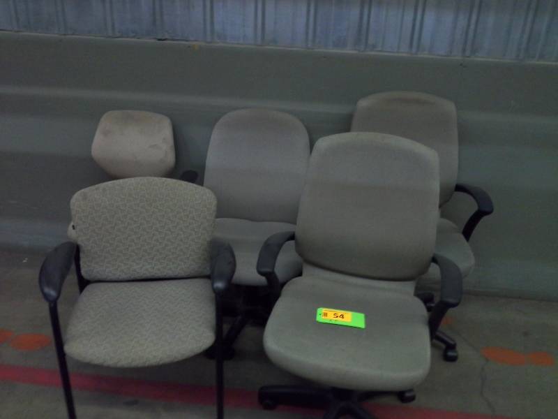 Lot of 5 mismatched office chairs, needs cleaning