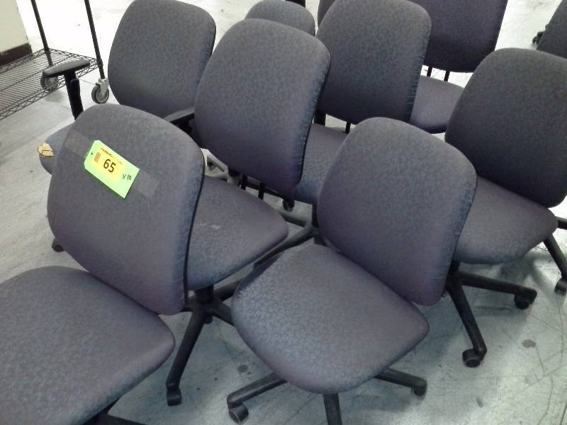 Lot of 10 office chairs