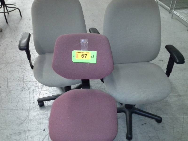 Lot of 3 mismatched office chairs