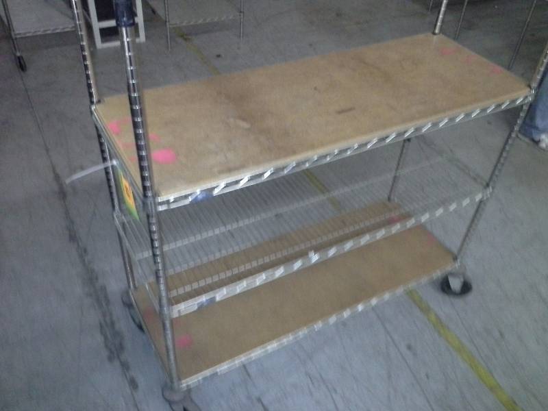 Metro Shelving, 3 shelves