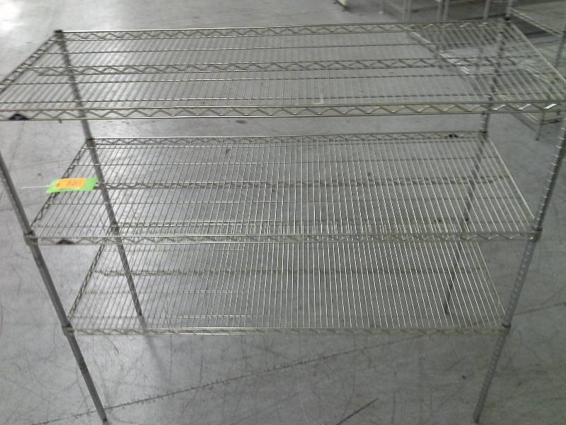 Metro shelving, 3 shelves