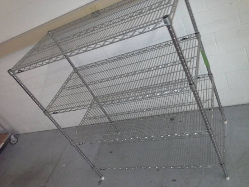 Metro shelving, 4 shelves