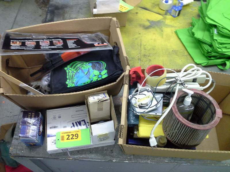 Miscellaneous lot of odds and ends
