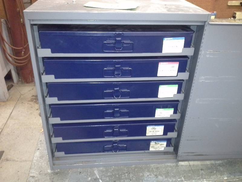 Very nice cabinet with hardware, pullout shelves