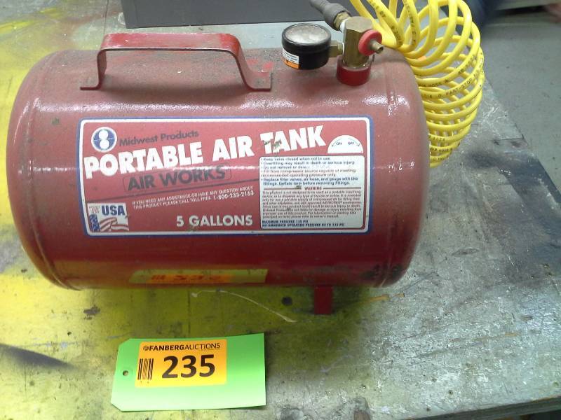 Portable air tank