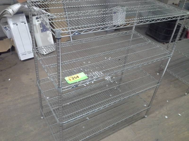 Metro shelving, 4 shelves