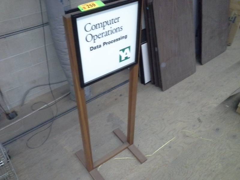 Display stand
