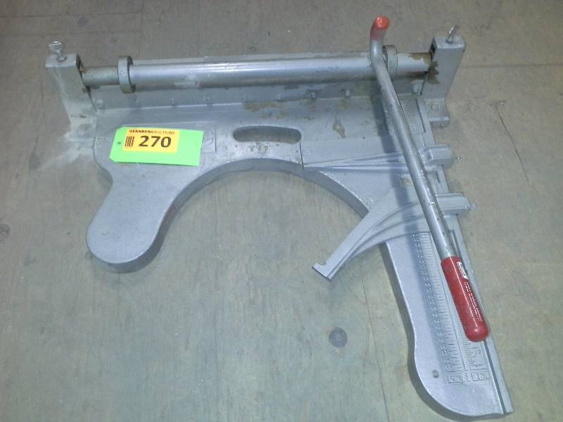 Tile cutter
