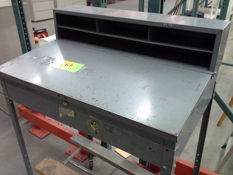 Very handy shipping and receiving cart