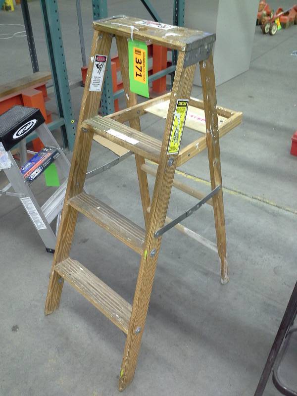 Werner 4 foot step ladder