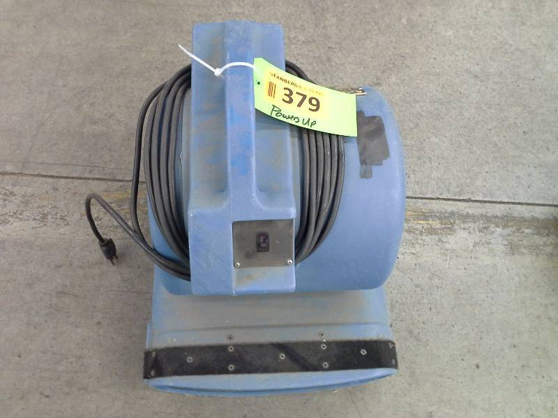 Floor dryer