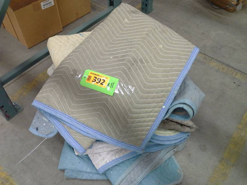 Lots of 11 cargo blankets