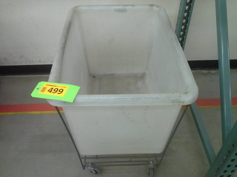 Plastic utility bin