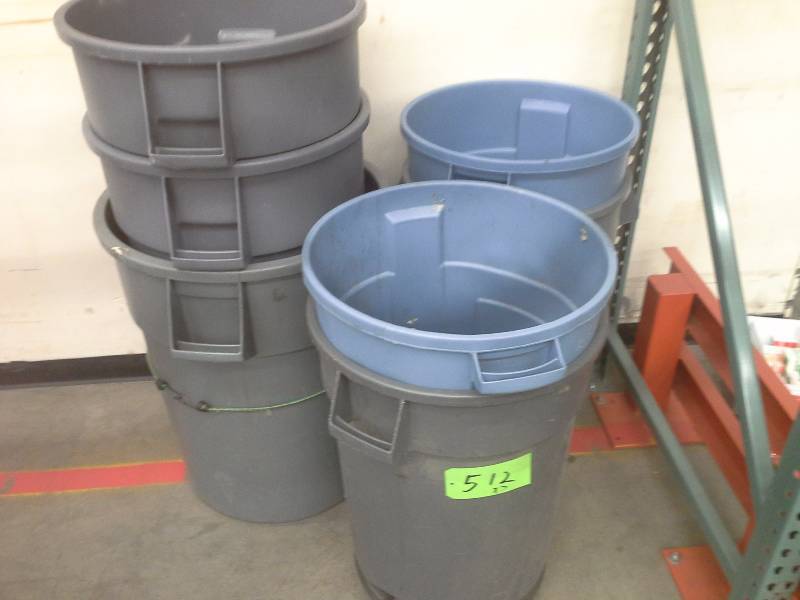 Trash receptacle lot
