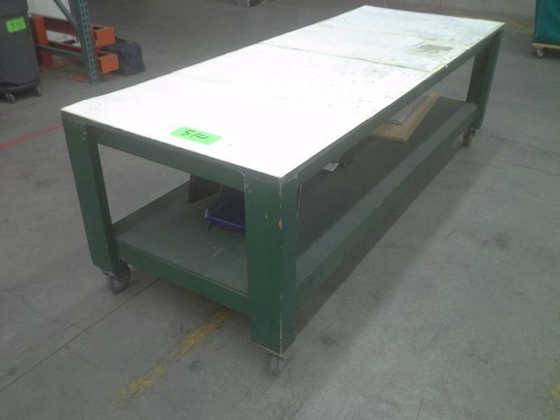 Large rectangular rolling table
